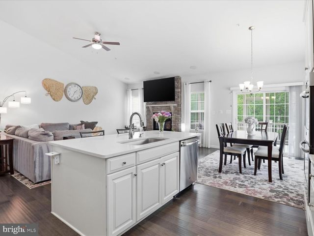 12265 REVOLUTION CT, Waldorf, MD 20602