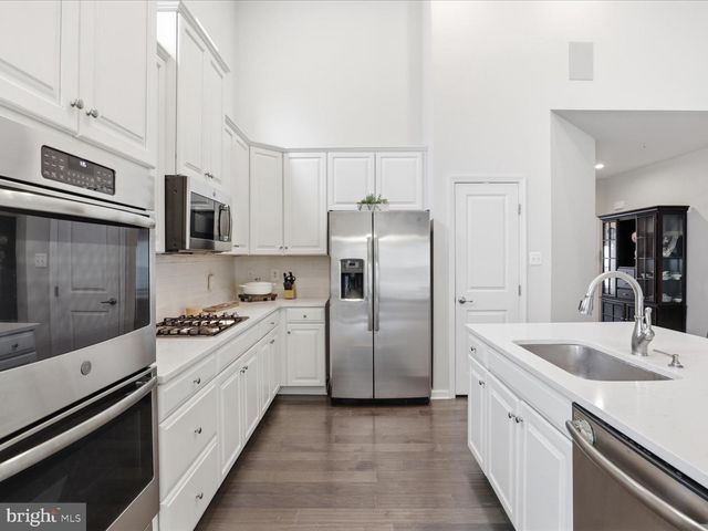 12265 REVOLUTION CT, Waldorf, MD 20602