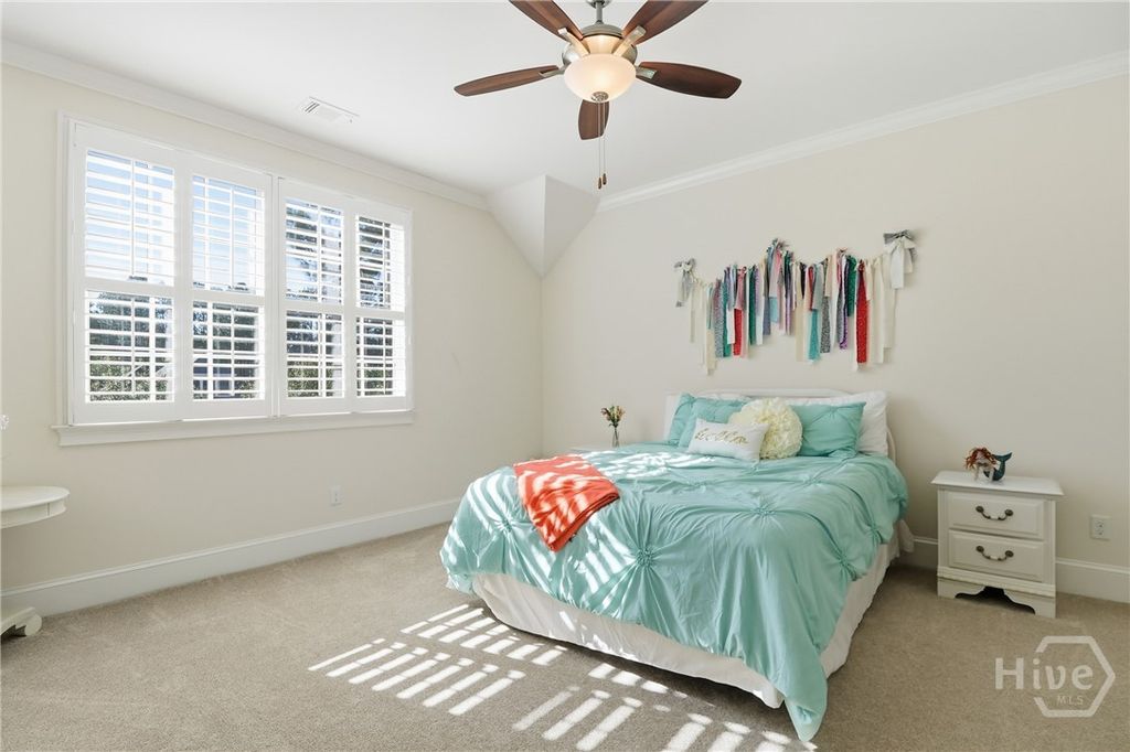 Image 16 of property listing at 262 Spanton Crescent, Pooler, GA 31322