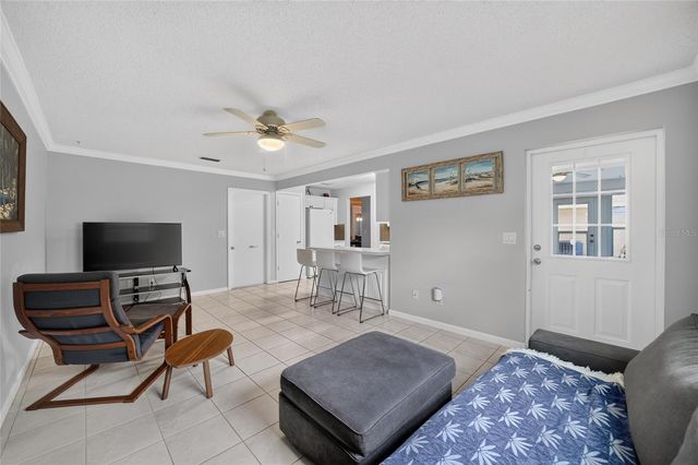 8878 SW 90TH LANE N B, Ocala, FL 34481