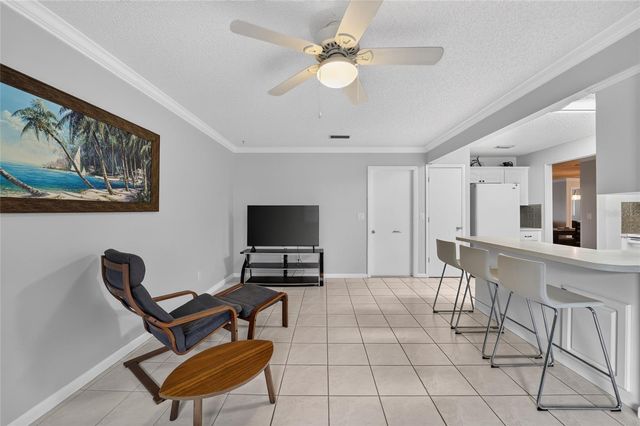 8878 SW 90TH LANE N B, Ocala, FL 34481