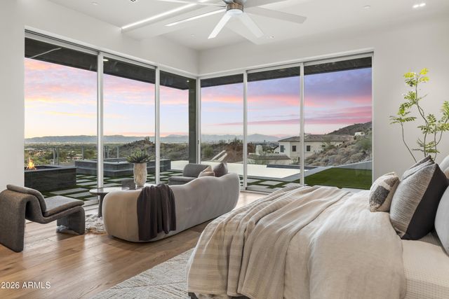6800 N 39TH Place, Paradise Valley, AZ 85253