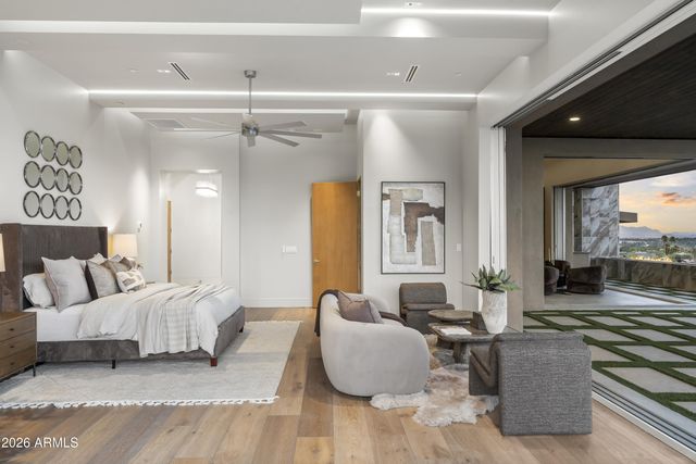 6800 N 39TH Place, Paradise Valley, AZ 85253