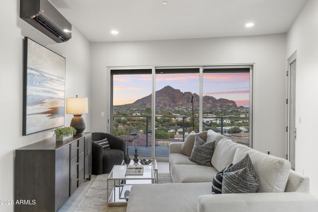 6800 N 39TH Place, Paradise Valley, AZ 85253