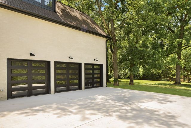 1415 Parker Pl, Brentwood, TN 37027