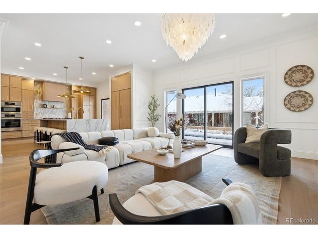 2552 E Alameda Ave 47, Denver, CO 80209