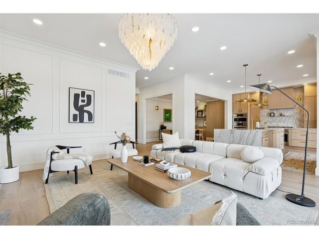 2552 E Alameda Ave 47, Denver, CO 80209