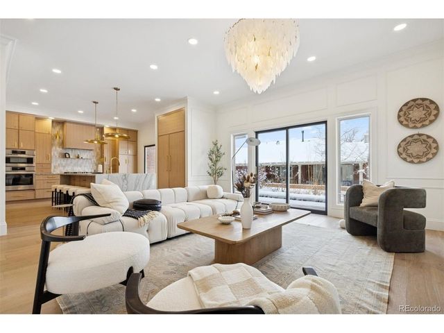 2552 E Alameda Ave 47, Denver, CO 80209