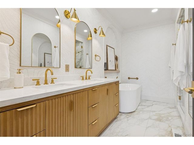 2552 E Alameda Ave 47, Denver, CO 80209