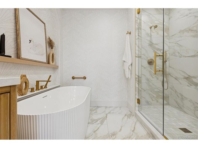 2552 E Alameda Ave 47, Denver, CO 80209