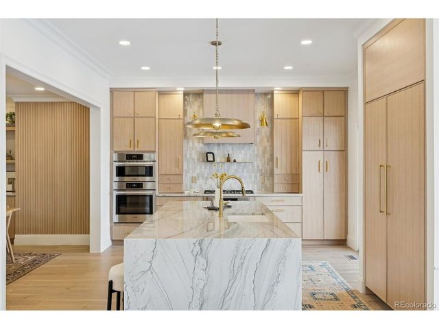 2552 E Alameda Ave 47, Denver, CO 80209