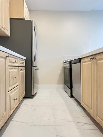 10801 SW 109th Ct D110, Miami, FL 33176