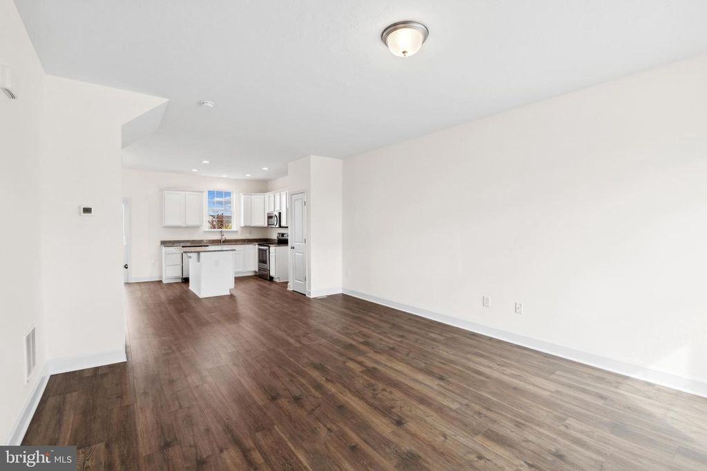3800 CASTLE DR #LOT 293, Dover, PA 17315