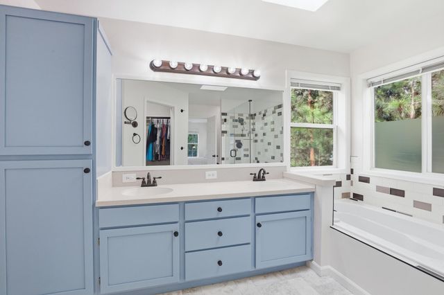 5113 E Zeus Ct, Mead, WA 99021