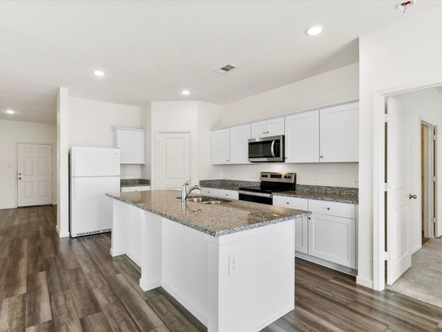 13344 Ridings Drive, Fort Worth, TX 76052