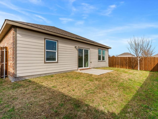 13344 Ridings Drive, Fort Worth, TX 76052