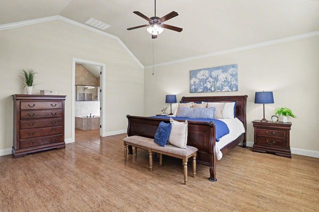 335 Bold Sundown, Liberty Hill, TX 78642