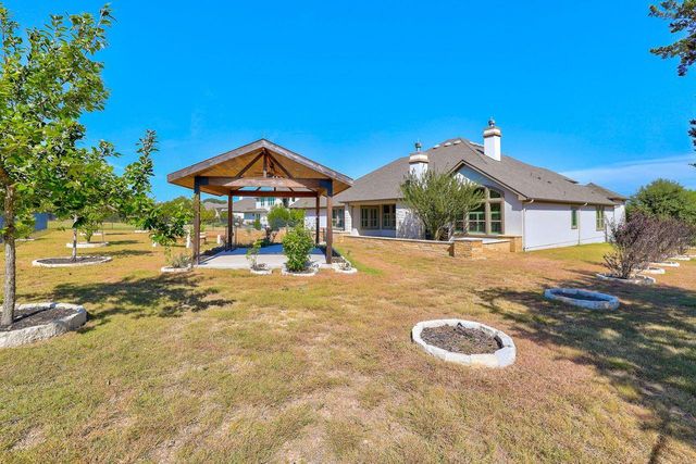 335 Bold Sundown, Liberty Hill, TX 78642