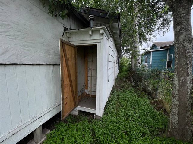 317 Cheyenne St, Corpus Christi, TX 78405