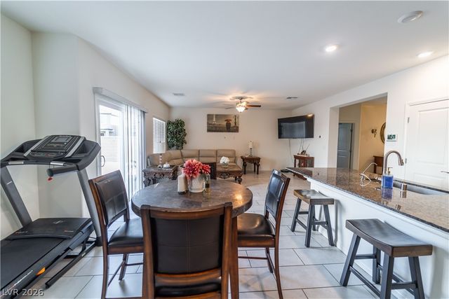 7711 Duran Harbor Lane, North Las Vegas, NV 89084