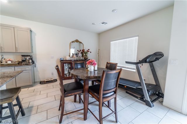 7711 Duran Harbor Lane, North Las Vegas, NV 89084