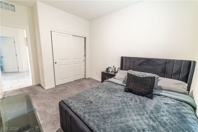 7711 Duran Harbor Lane, North Las Vegas, NV 89084