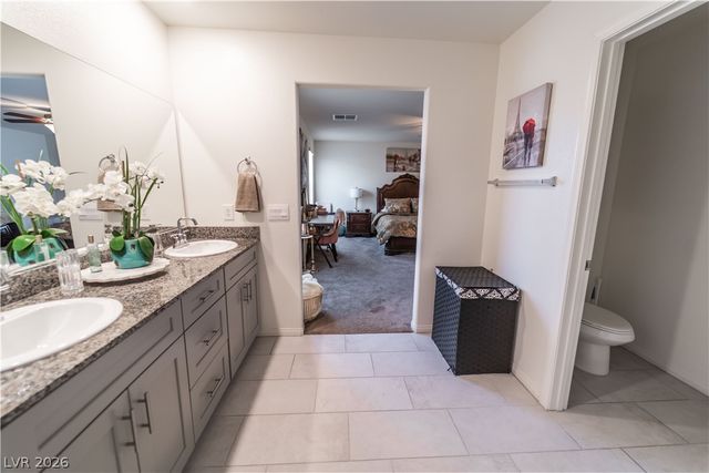 7711 Duran Harbor Lane, North Las Vegas, NV 89084