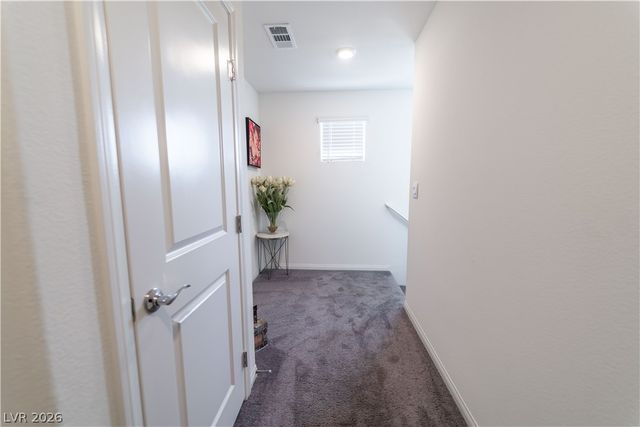 7711 Duran Harbor Lane, North Las Vegas, NV 89084