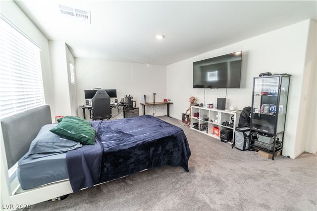 7711 Duran Harbor Lane, North Las Vegas, NV 89084