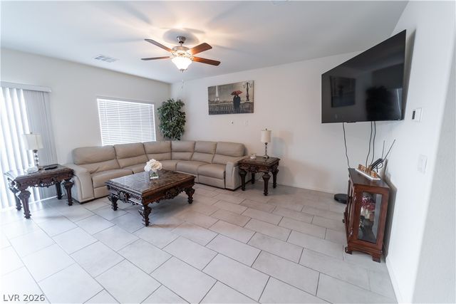 7711 Duran Harbor Lane, North Las Vegas, NV 89084