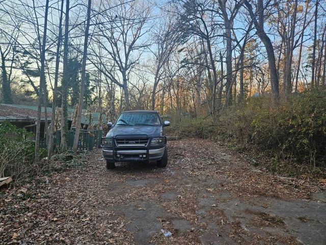 105 Memphis Lane, Hartwell, GA 30643