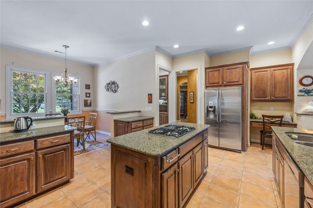 5308 Del Roy Drive, Dallas, TX 75229