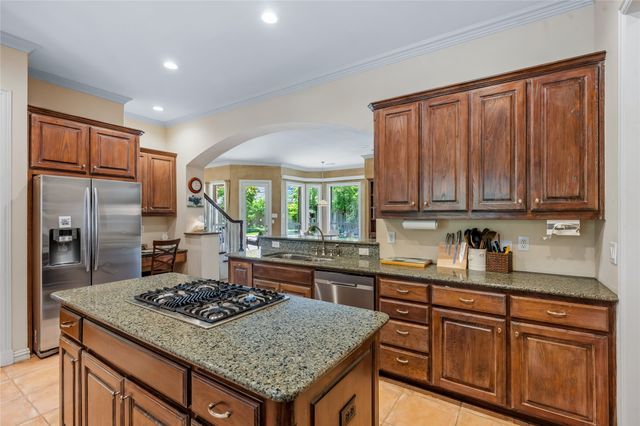 5308 Del Roy Drive, Dallas, TX 75229