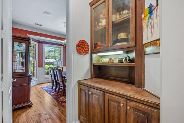 5308 Del Roy Drive, Dallas, TX 75229
