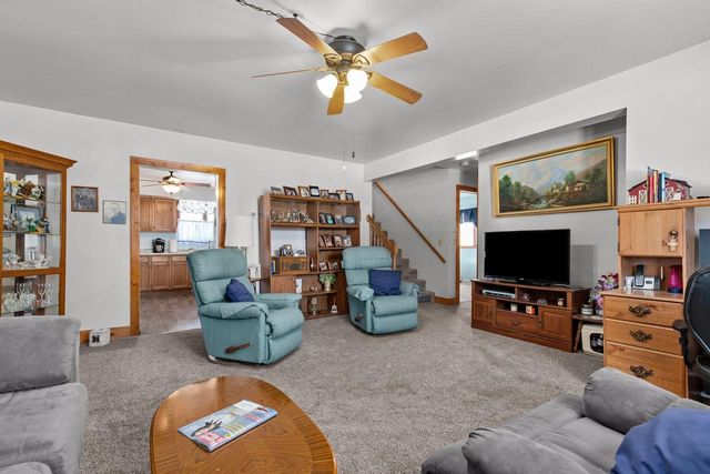 563 CLARK STREET, Manawa, WI 54949