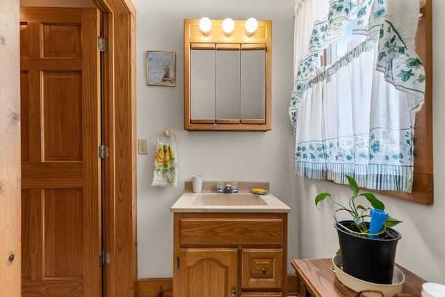 563 CLARK STREET, Manawa, WI 54949