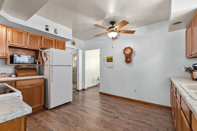 563 CLARK STREET, Manawa, WI 54949