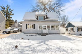 563 CLARK STREET, Manawa, WI 54949
