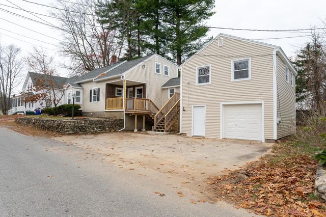 8 Laurel Street, Derry, NH 03038