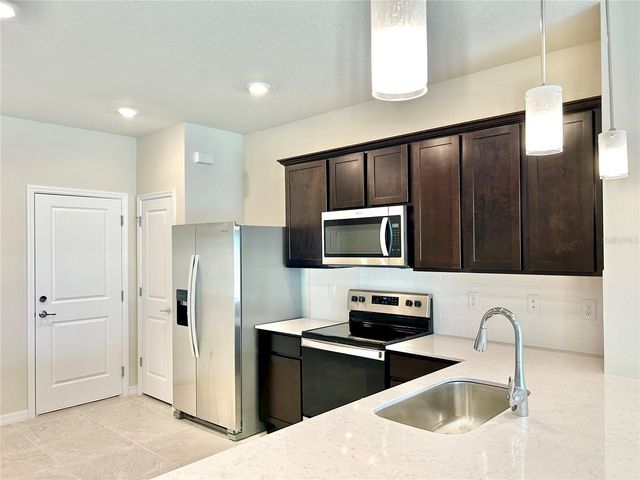 4652 SPARKLING SHELL AVENUE, Kissimmee, FL 34746