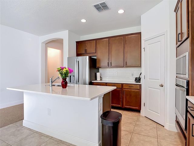 792 HYPERION DRIVE, Debary, FL 32713