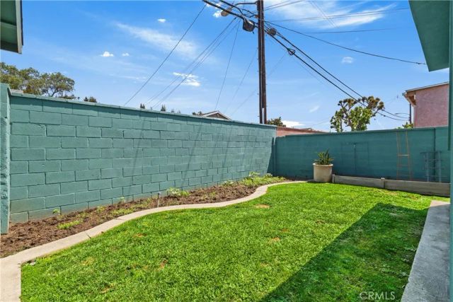 6103 Wolfe St, Lakewood, CA 90713