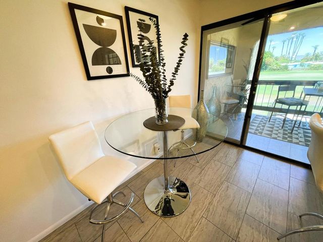 5300 E Waverly Drive K14, Palm Springs, CA 92264