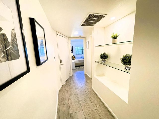 5300 E Waverly Drive K14, Palm Springs, CA 92264