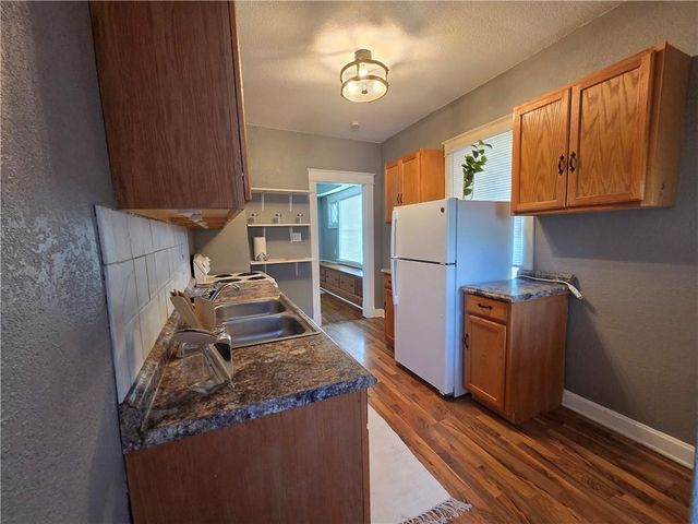 628 S Ash Avenue, Independence, MO 64053