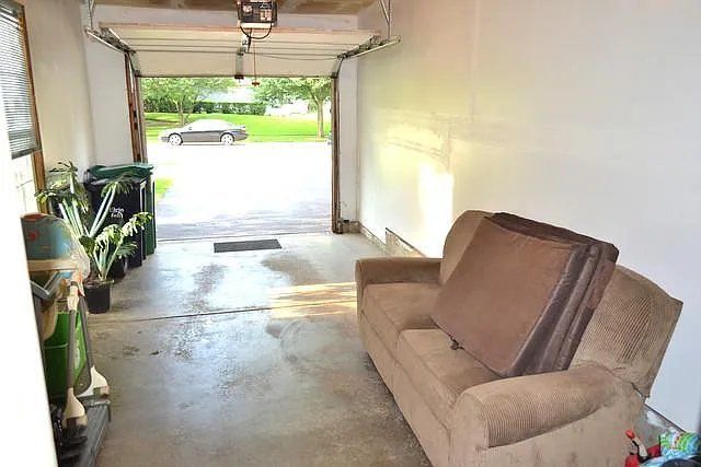 1246 Shawford Way, Elgin, IL 60120