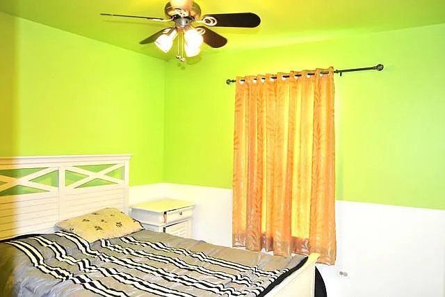 1246 Shawford Way, Elgin, IL 60120