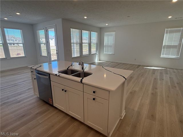 23706 Wally's Way, Columbia Station, OH 44028