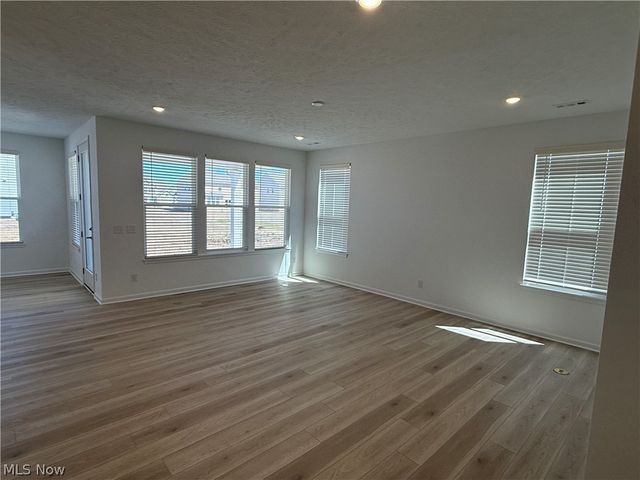 23706 Wally's Way, Columbia Station, OH 44028