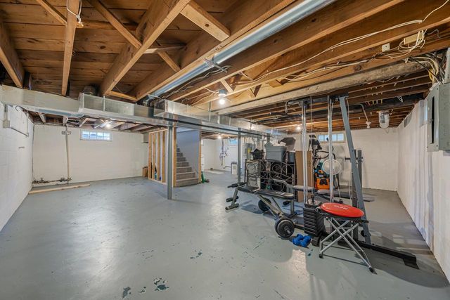 1406 S RIDGE ROAD, Green Bay, WI 54304
